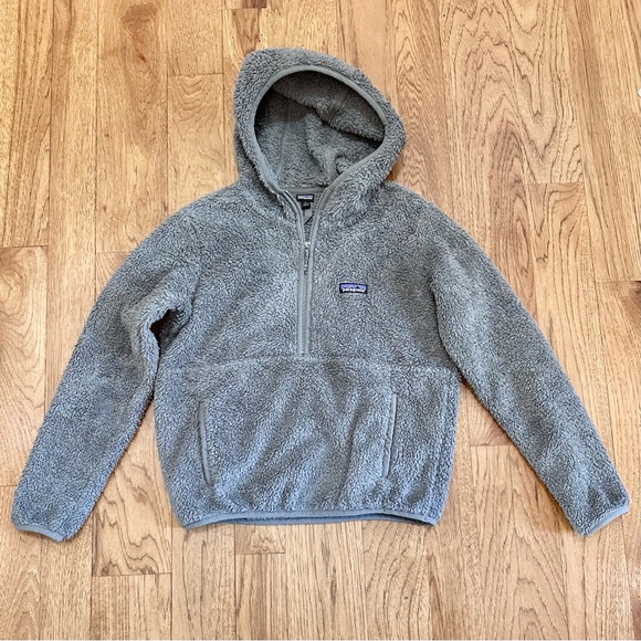 Patagonia Gray Fleece Hoodie - Picture 3 of 10